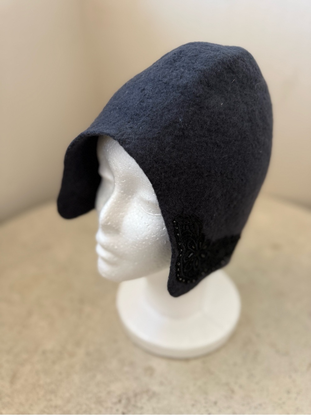 Handmade Dark Gray Wool Cloche Hat with Black Applique